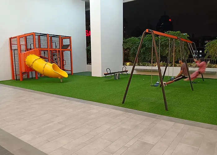 Chambers Pwtc By Grandroyal